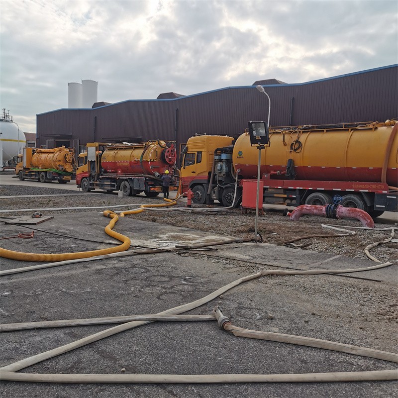 越秀污水池清理