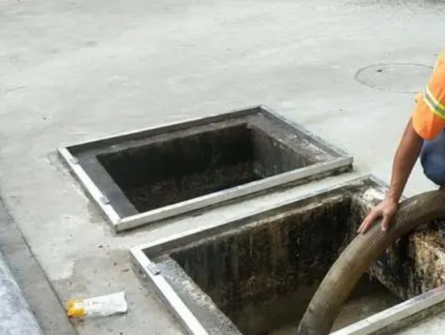 越秀化粪池清理